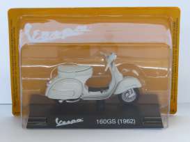 Vespa - 160GS 1962 white - 1:18 - Magazine Models - X26ALA0026 - MagVes0026 | Toms Modelautos Vespa - 160GS 1962 white - 1:18 - Magazine Models - X26ALA0026 - MagVes0026 | Toms Modelautos