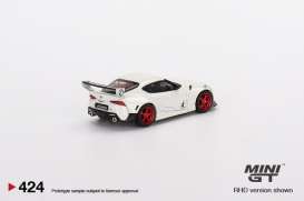 Toyota  - GR Supra white - 1:64 - Mini GT - MGT00424-R - MGT00424RHD | Toms Modelautos