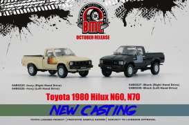 Toyota  - Hilux black - 1:64 - BM Creations - 64B0227 - BM64B0227rhd | Toms Modelautos