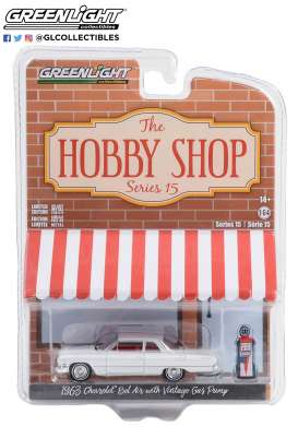 Chevrolet  - Bel Air 1963 white - 1:64 - GreenLight - 97150A - gl97150A | Toms Modelautos