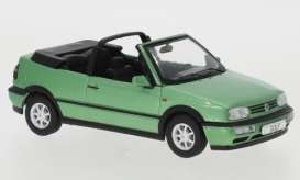 Volkswagen  - Golf III Cabriolet 1993 metallic green - 1:43 - IXO Models - CLC427N - ixCLC427N | Toms Modelautos