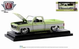 Chevrolet  - Cheyenne  1973 green - 1:24 - M2 Machines - 40300-94A - M2-40300-94A | Toms Modelautos