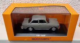 Volkswagen  - 1600 1966 beige - 1:43 - Maxichamps - 940055301 - mc940055301 | Toms Modelautos