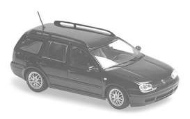 Volkswagen  - Golf IV Variant 1999 dark green metallic - 1:43 - Maxichamps - 940056011 - mc940056011 | Toms Modelautos