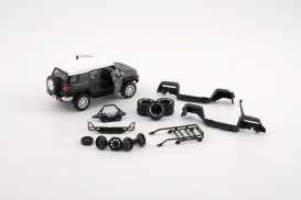 Toyota  - FJ Cruiser 2015 dark grey/white - 1:64 - BM Creations - 64B0140 - BM64B0140rhd | Toms Modelautos