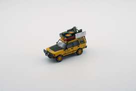 Land Rover  - Discovery I 1998 camel yellow - 1:64 - BM Creations - 64B0194 - BM64B0194rhd | Toms Modelautos