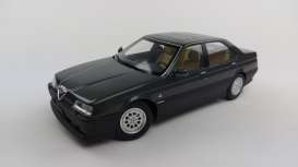 Alfa Romeo  - 164 Q4 1994 dark grey - 1:18 - Triple9 Collection - 1800325 - T9-1800325 | Toms Modelautos