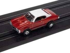 Buick  - GS 1972 red - 1:64 - Auto World - SC379 - awSC379-1red | Toms Modelautos