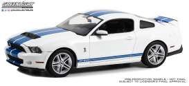 Shelby  - GT500 2011 white/blue - 1:18 - GreenLight - 13674 - gl13674 | Toms Modelautos