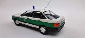 Audi  - 80 B3 *Polizei* 1989 white/green - 1:18 - Triple9 Collection - 1800345 - T9-1800345 | Toms Modelautos