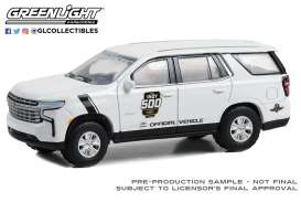 Chevrolet  - Tahoe 2023 white - 1:64 - GreenLight - 30458 - gl30458 | Toms Modelautos