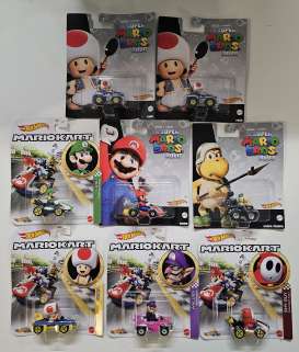 Mario Kart  - Dash 978F 2023 various - 1:64 - Hotwheels - GBG25 - hwmvGBG25-978F | Toms Modelautos