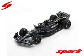 Mercedes Benz Petronas - W14 E 2023  - 1:43 - Spark - S8561 - spas8561 | Toms Modelautos