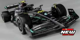 Mercedes Benz Petronas - W14 2023 turquoise/silver/black - 1:43 - Bburago - 38080H - bura38080H | Toms Modelautos