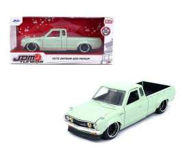Datsun  - 620 pick-up 1972 light green - 1:24 - Jada Toys - 34299 - jada34299 | Toms Modelautos