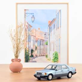 Mercedes Benz  - 230E 1990 light blue metallic - 1:18 - Norev - 183945 - nor183945 | Toms Modelautos