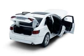 Audi  - A4L white - 1:32 - Tayumo - 32140011 - tay32140011 | Toms Modelautos
