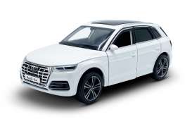 Audi  - Q5 white - 1:32 - Tayumo - 32140023 - tay32140023 | Toms Modelautos