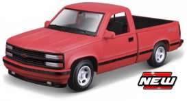 Chevrolet  - 454 1993 red - 1:24 - Maisto - 39239 - mai39239 | Toms Modelautos