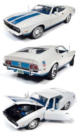 Ford  - Mustang 1972 white - 1:18 - Auto World - AMM1286 - AMM1286 | Toms Modelautos