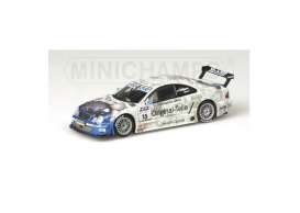 Mercedes Benz  - CLK coupe #15 2001 silver-white - 1:43 - Minichamps - 400013715 - mc400013715 | Toms Modelautos