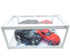 Accessoires diorama - Multi Functional Show Case 2023 transparant/white - 1:18 - Triple9 Collection - 187710 - T9-187710Mw | Tom's Modelauto's