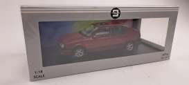 Renault  - 19 1994 red metallic - 1:18 - Triple9 Collection - 1800452 - T9-1800452 | Toms Modelautos