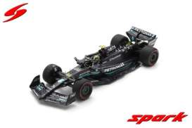 Mercedes Benz  - 2023 grey/black/red - 1:18 - Spark - 18S901 - spa18S901 | Toms Modelautos