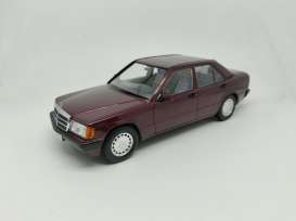 Mercedes Benz  - 190E 1.8 Avantgarde W201 1993 red - 1:18 - Triple9 Collection - 1800310 - T9-1800310 | Toms Modelautos