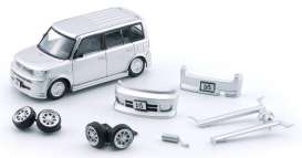 Toyota  - 2000 bB silver - 1:64 - BM Creations - 64B0379 - BM64B0379RHD | Toms Modelautos