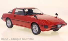 Mazda  - RX-7 1980 red - 1:24 - Whitebox - 124214 - WB124214 | Tom's Modelauto's
