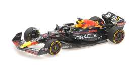 Oracle Red Bull Racing  - RB18 2022 blue/yellow/red - 1:43 - Minichamps - 417222001 - mc417222001 | Toms Modelautos