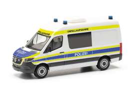 Mercedes Benz  - Sprinter 18 blue/yellow/white - 1:87 - Herpa - H097758 - herpa097758 | Toms Modelautos