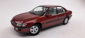 Opel  - Omega B 1996 marseille red - 1:18 - Triple9 Collection - 1800432 - T9-1800432 | Toms Modelautos