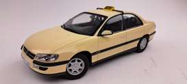 Opel  - Omega B 1996 ivory - 1:18 - Triple9 Collection - 1800434 - T9-1800434 | Toms Modelautos