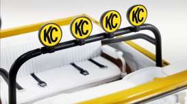 Chevrolet  - K5 Blazer 1971 mustard/white - 1:18 - Acme Diecast - 1807713 - acme1807713 | Toms Modelautos