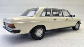 Mercedes Benz  - W123 Lang 1978 white - 1:18 - Cult Models - CML005-3 - CML005-3 | Toms Modelautos