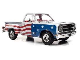 Dodge  - Stepside 1980 patriotic colours - 1:18 - Auto World - AW310 - AW310 | Toms Modelautos