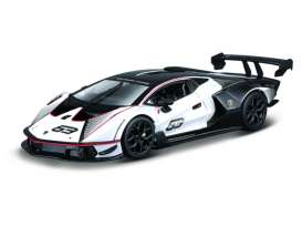 Lamborghini  - Essenza white/black - 1:24 - Bburago - 28023W - bura28023W | Toms Modelautos