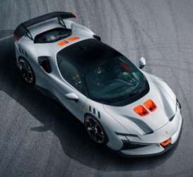 Ferrari  - SF90XX white/orange/black - 1:18 - Bburago - 1802013 - bura1802013 | Toms Modelautos