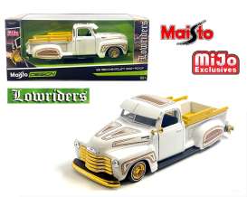 Chevrolet  - 3100 P/U 1950 white - 1:24 - Maisto - 32545 - mai32545wh | Toms Modelautos