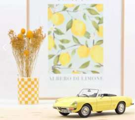 Alfa Romeo  - 2000 Spider 1978 yellow - 1:18 - Norev - 187883 - nor187883 | Toms Modelautos
