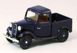 Datsun  - 17 Truck 1938 blue - 1:43 - Ebbro - 44348 - ebb44348 | Toms Modelautos
