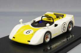 Toyota  - 7 1969 white/yellow - 1:43 - Ebbro - 44721 - ebb44721 | Toms Modelautos
