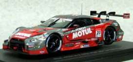 Nissan  - 2014 red/grey - 1:43 - Ebbro - 45100 - ebb45100 | Toms Modelautos