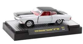 Chevrolet  - Chevelle SS 396 1970 silver/black - 1:64 - M2 Machines - 32600R77-1970 - M2-32600R77-1970 | Toms Modelautos