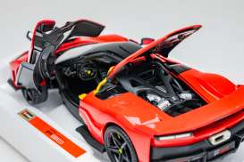 Ferrari  - F80 red  - 1:18 - Bburago - 16917 - bura16917 | Toms Modelautos
