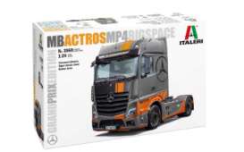 Mercedes Benz  - Actros MP4  - 1:24 - Italeri - 3968 - ita3968 | Toms Modelautos