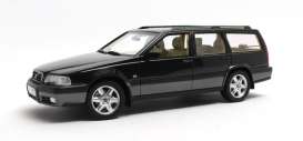 Volvo  - V70 XC Cross Country black - 1:18 - Cult Models - CML181-4 - CML181-4 | Tom's Modelauto's