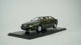 Alfa Romeo  - 166 1999 green metallic - 1:18 - Triple9 Collection - 1800502 - T9-1800502 | Toms Modelautos